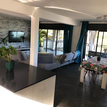 Le Clos D'Isis - Piscine Chauffee Le Tampon Bilik gambar