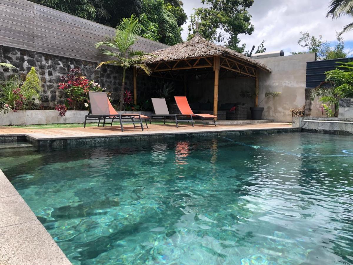 Le Clos D'Isis - Piscine Chauffee Le Tampon Luaran gambar