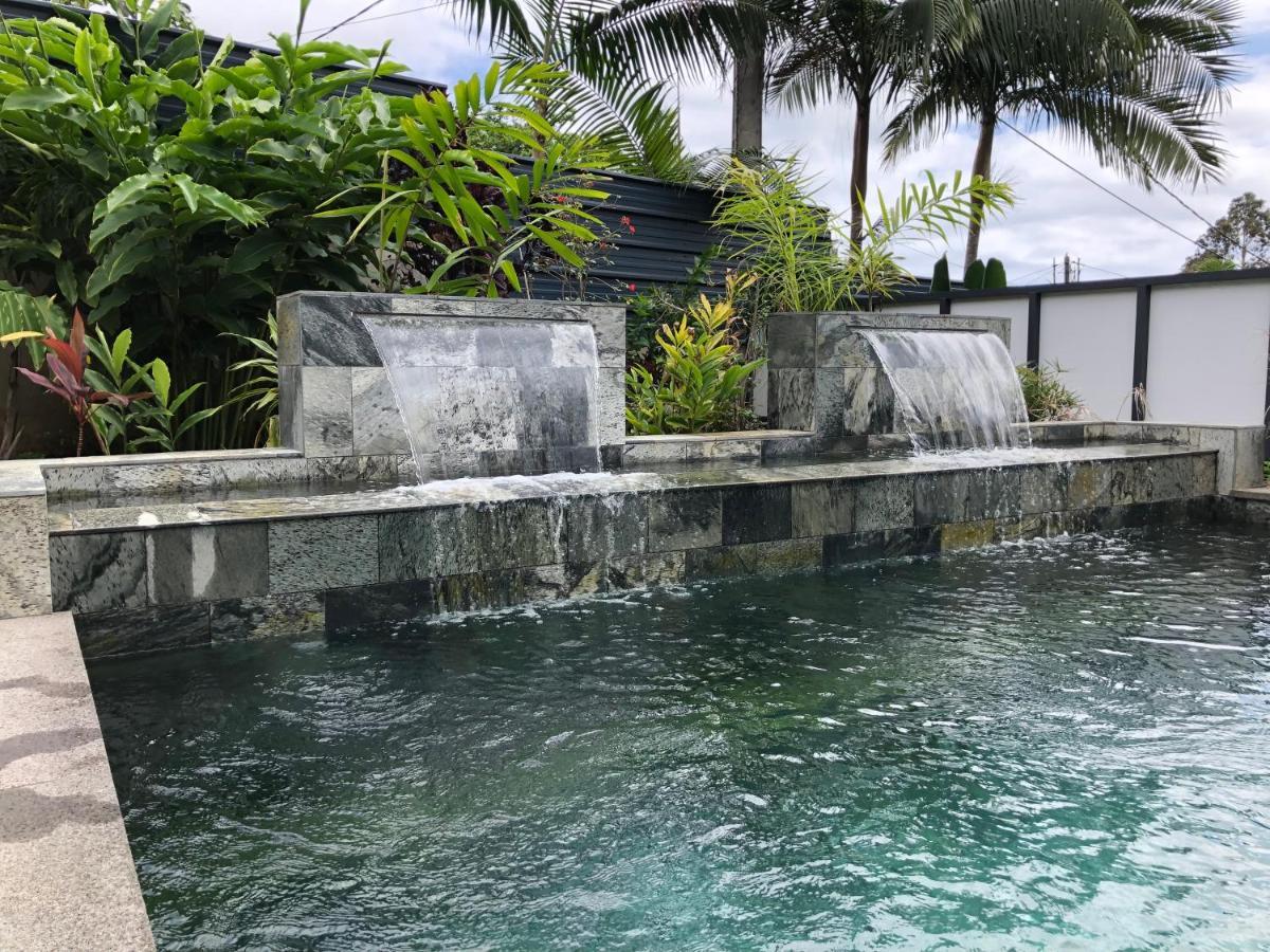 Le Clos D'Isis - Piscine Chauffee Le Tampon Luaran gambar